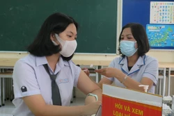 Cả nước có 435 ca mắc COVID-19 mới, 66 ca nặng đang thở ô xy