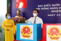 Thành phố mang tên Bác hòa cùng Ngày hội non sông