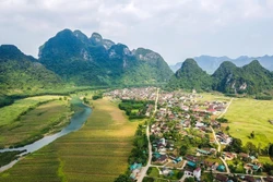Quảng Bình hình thành sản phẩm du lịch độc đáo từ văn hóa truyền thống các dân tộc thiểu số