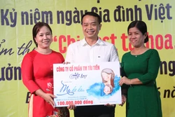 Phụ nữ đồng hành xây dựng gia đình hạnh phúc