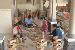 Trà Vinh hỗ trợ phát triển làng nghề truyền thống của đồng bào Khmer
