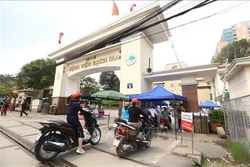 Cách ly Bệnh viện Bạch Mai, Bộ Y tế kêu gọi người dân hợp tác chống dịch COVID-19
