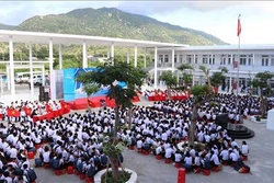 Ninh Thuận xây dựng cơ sở vật chất hiện đại, phục vụ học sinh vùng biển 