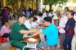 Hỗ trợ hộ nghèo, cận nghèo vươn lên trong cuộc sống ở nhiều địa phương 