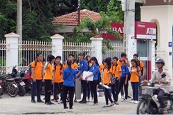 Tuyển sinh Đại học 2016: Nhiều hồ sơ vẫn lo thiếu chỉ tiêu