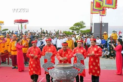 Người dân Đất Mũi Cà Mau thành kính tri ân Quốc tổ