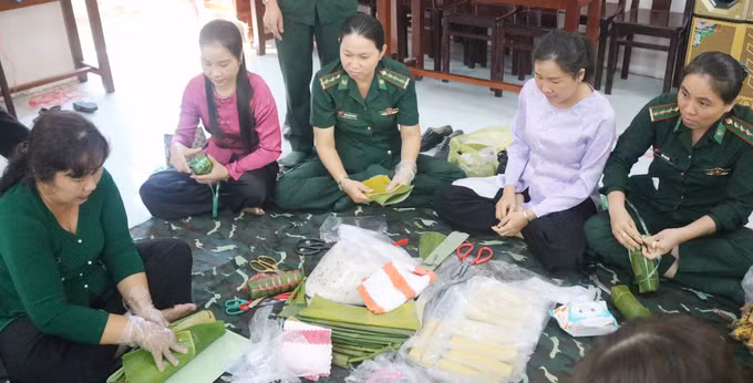 potal-sat-canh-cung-phu-nu-ngheo-noi-bien-gioi-tay-nam-7901618.jpg
