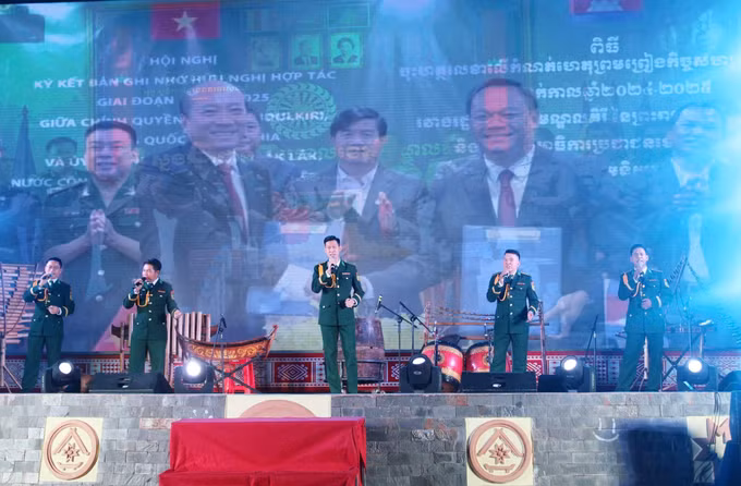 potal-dak-lak-chuong-trinh-giao-luu-huu-nghi-tham-tinh-bien-cuong-7993732.jpg