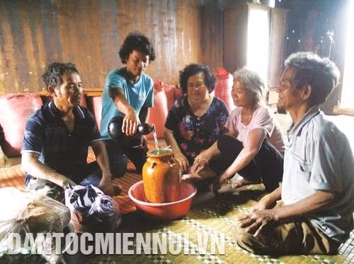 Lễ trả ơn chứa đựng giá trị văn hóa truyền thống tốt đẹp của người Bahnar