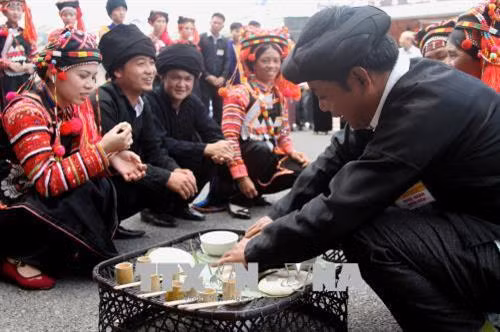 Ngày tết truyền thống của người Hà Nhì được tái hiện và bảo tồn. Ảnh: Việt Hoàng - TTXVN