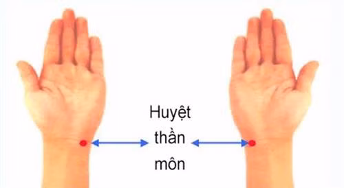 Huyết áp cao: Xoa bóp 3 huyệt vị này thì mất ngủ, khó ngủ sẽ không còn đeo bám ảnh 3