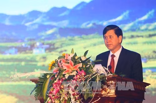Chủ tịch UBND tỉnh Sơn La Cầm Ngọc Minh phát biểu tại lễ khai mạc. Ảnh: Hữu Quyết - TTXVN