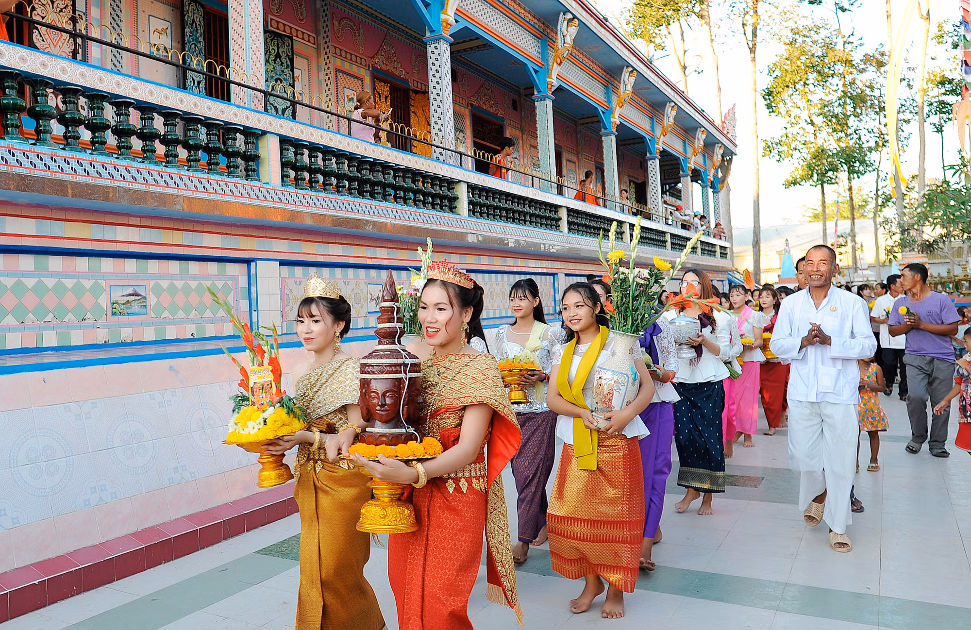Phong tục ngày Tết Chol Chnam Thmay của người Khmer 