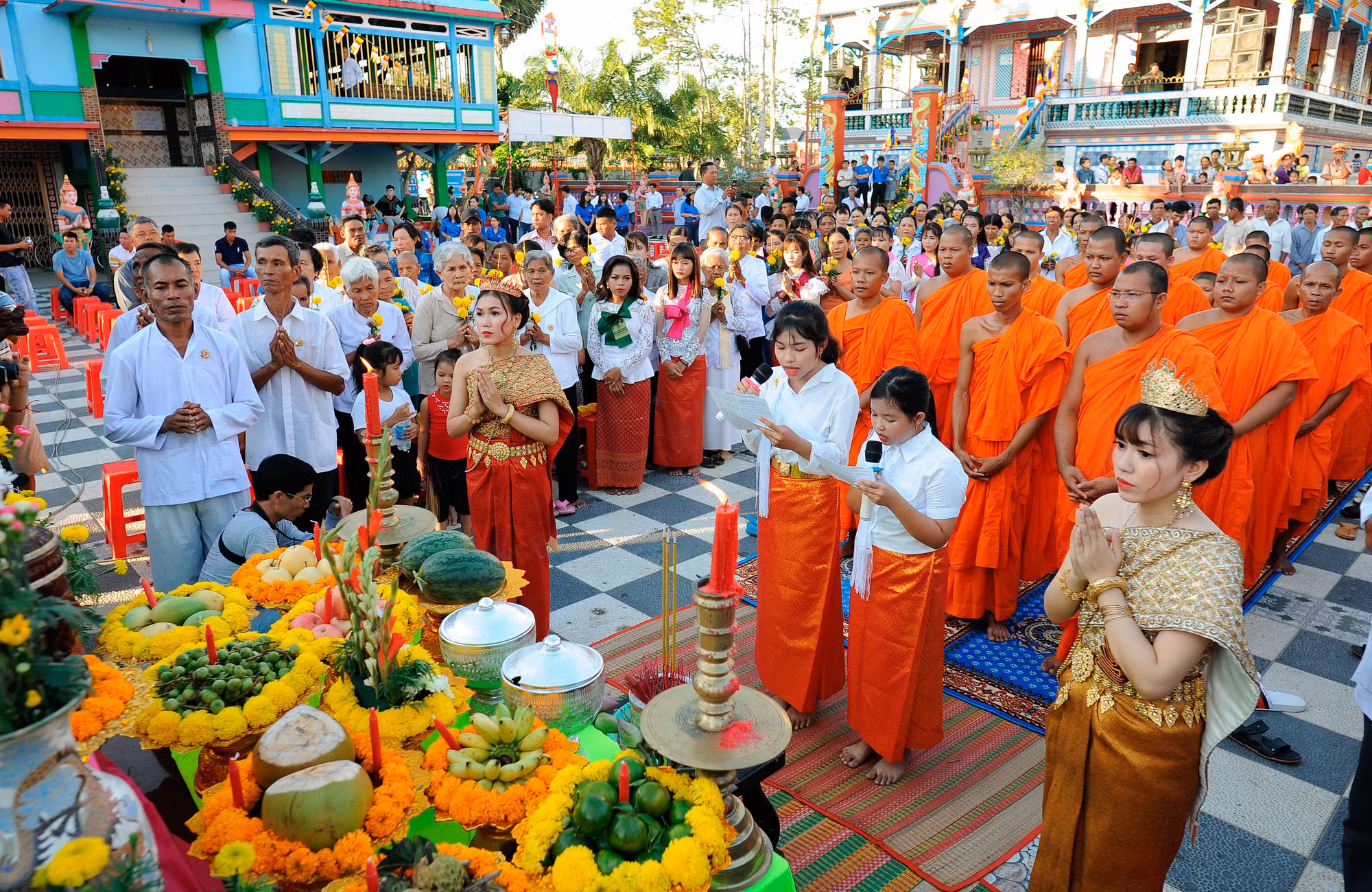 phong tuc ngay tet Khmer Nam Bo 1.JPG
