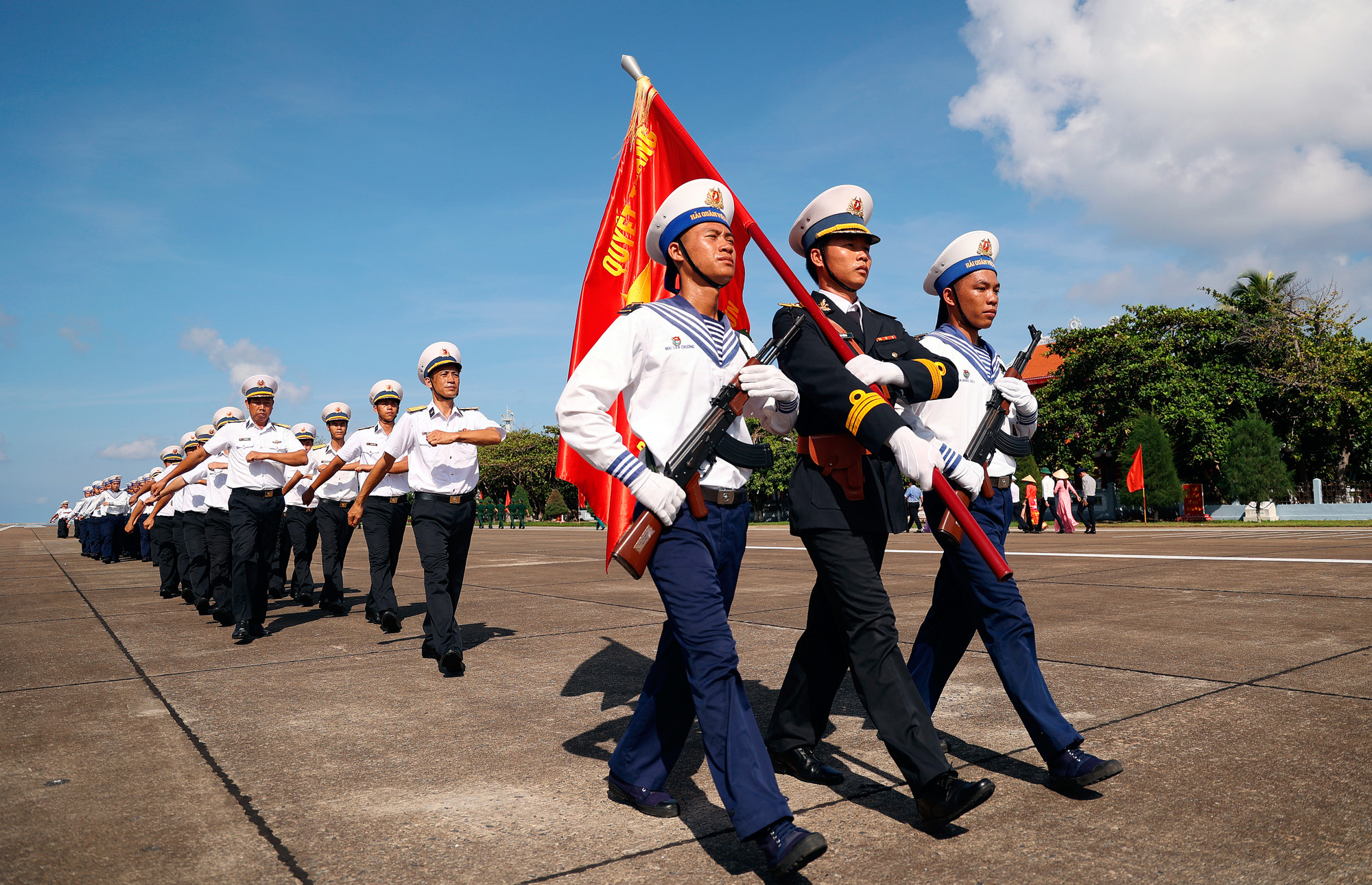Những người lính Trường Sa luôn tích cực rèn luyện, vững tay súng bảo vệ vững chắc chủ quyền biển đảo của Tổ quốc. Ảnh: An Hiếu Truong Sa chu quyen thieng lieng cua To Quoc 5.jpg
