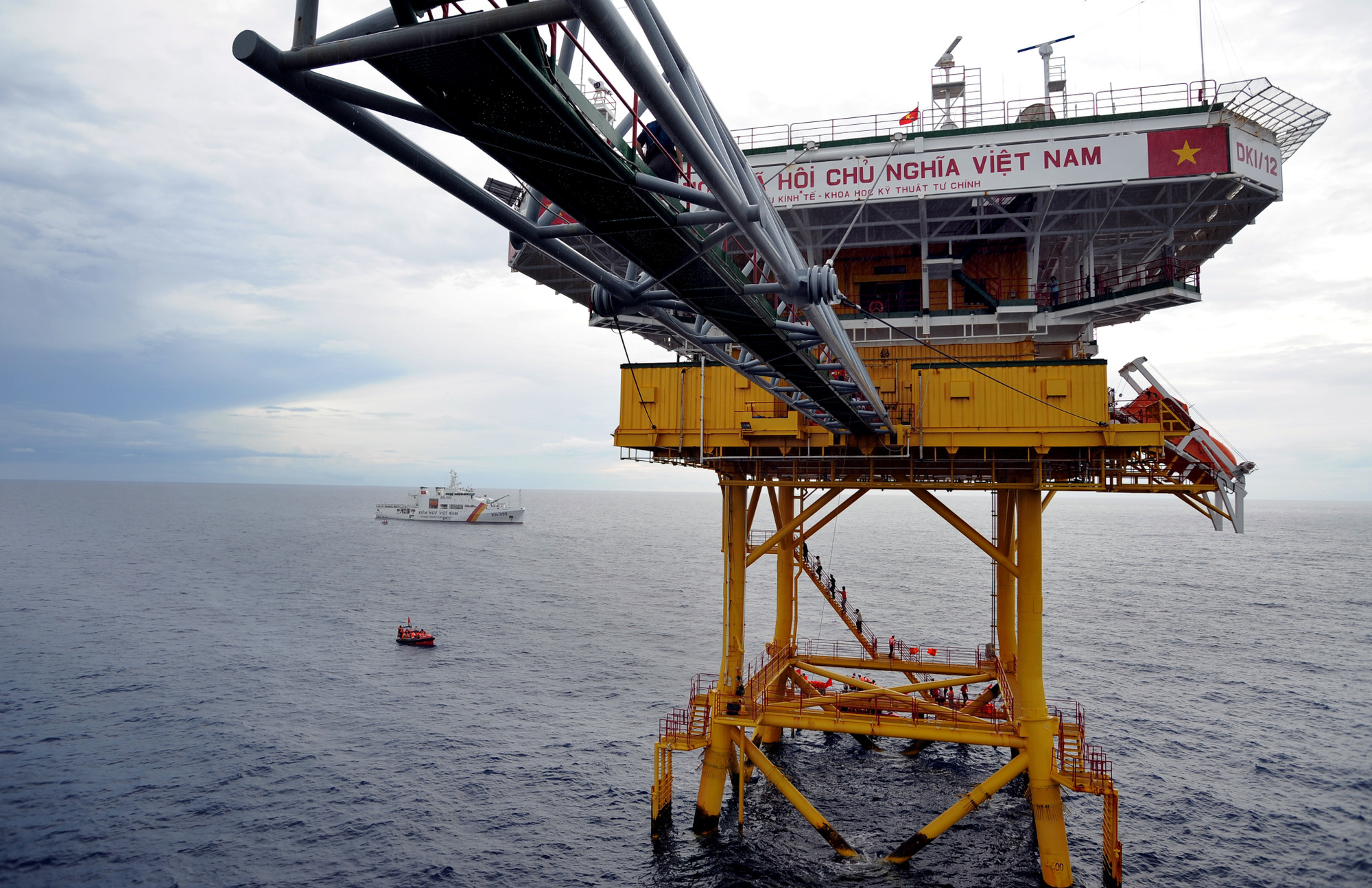 Nhà giàn DK1 Tu Chinh 4.JPG