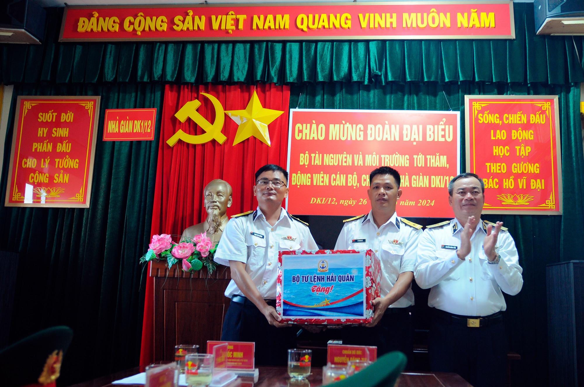 Nhà giàn DK1 Tu Chinh 8.JPG