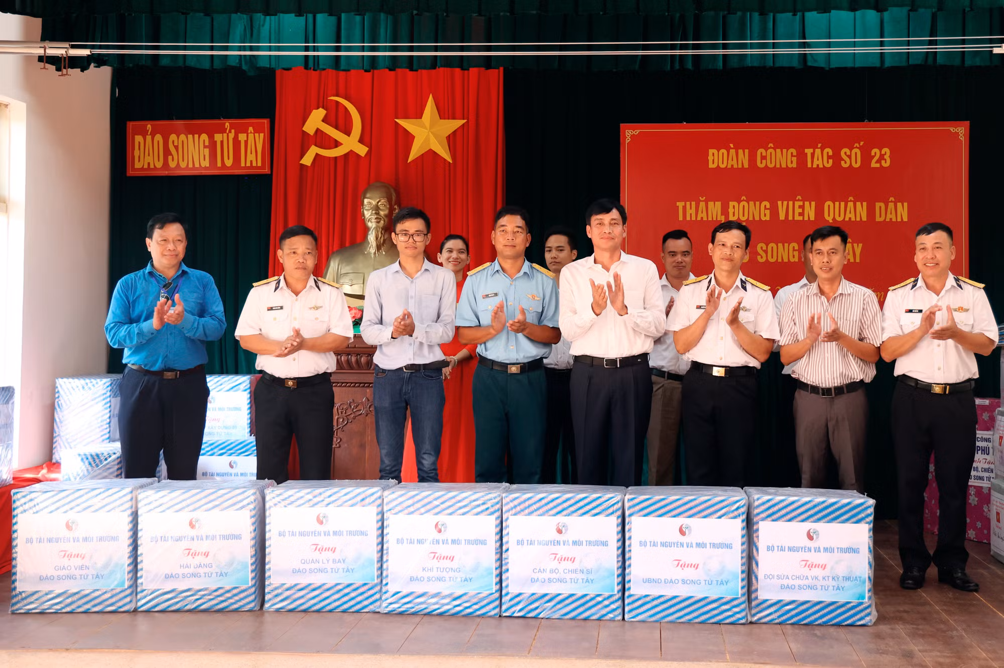 Hanh trinh Truong Sa 19.JPG