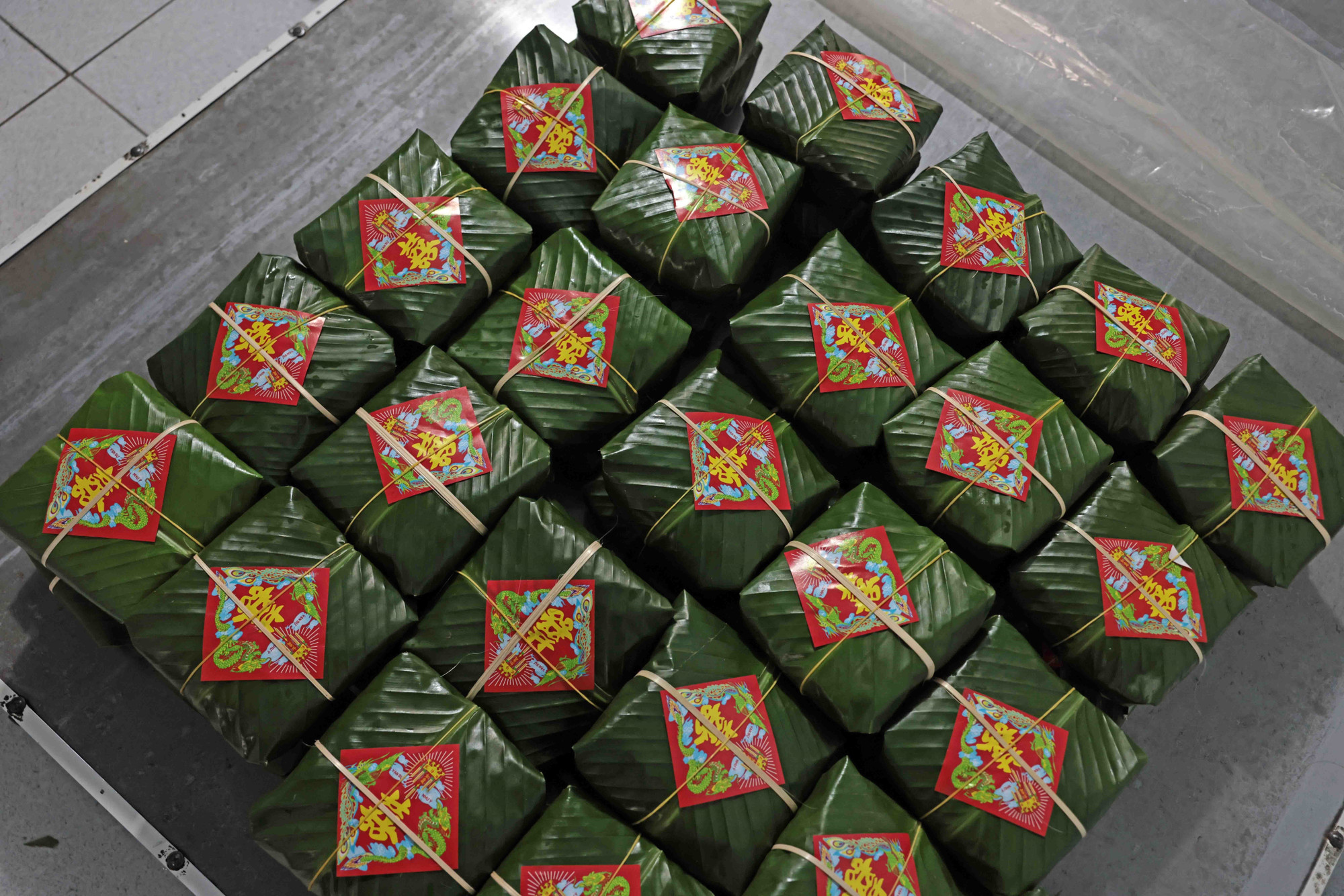 Sản phẩm bánh dầy tại cơ sở Tấn Toan thôn Thượng Đình, xã Nhị Khê. Ảnh: Trần Việt – TTXVN 3.jpg