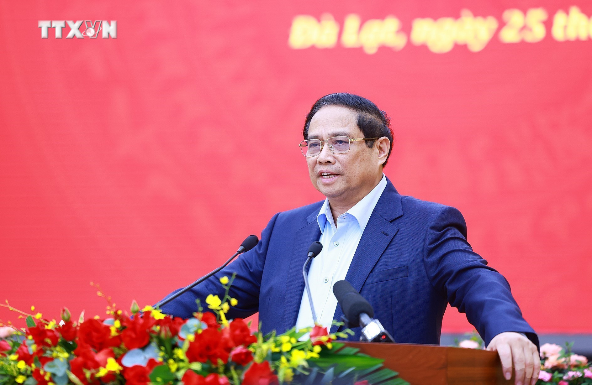 Thủ tướng Phạm Minh Chính chỉ đạo Hội nghị đảm bảo an ninh trật tự phục vụ phát triển kinh tế - xã hội các tỉnh Tây Nguyên. Ảnh: Dương Giang-TTXVN vna_potal_thu_tuong_chu_tri_hoi_nghi_dam_bao_an_ninh_trat_tu_cac_tinh_tay_nguyen_7555601.jpg