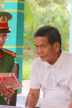 Đồng lòng tự nguyện giữ gìn an ninh trật tự khu vực biên giới Tây Nam