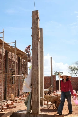 Xóa nhà tạm tại những buôn làng ở Lâm Đồng