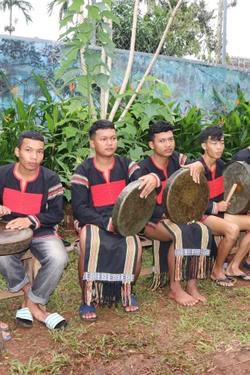 Khai thác hiệu quả du lịch dựa trên nền tảng văn hóa đặc sắc