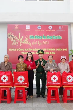 Nhiều hoạt động ý nghĩa trong chương trình 'Xuân Biên phòng ấm lòng dân bản'