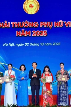 Người giữ 'lá chắn vi sinh' bảo vệ sức khỏe cộng đồng