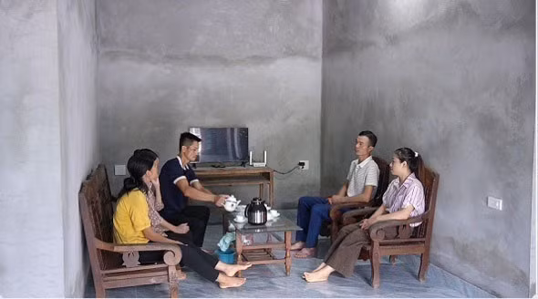 Ngôi nhà khang trang giúp con đẻ của người hoạt động kháng chiến bị nhiễm chất độc hóa học từng bước vượt qua nghịch cảnh và ổn định cuộc sống. Ảnh: TTXVN phát