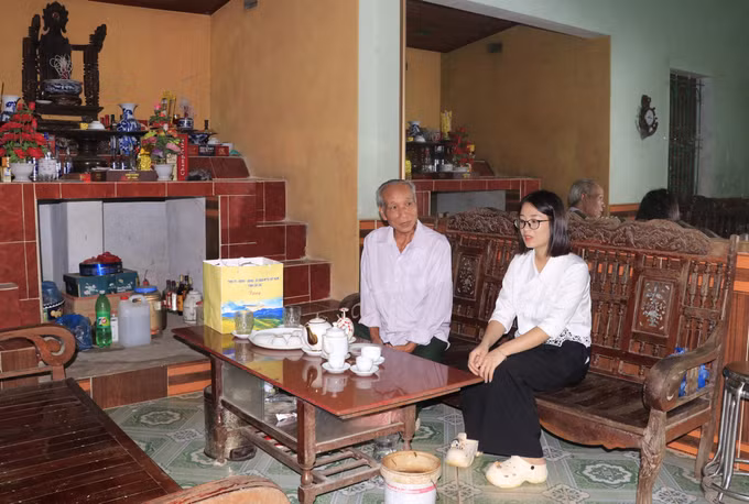 Công tác chăm lo cho người hoạt động kháng chiến bị nhiễm chất độc hóa học luôn được phường Văn Phú, tỉnh Lào Cai, quan tâm. Ảnh: Đinh Thùy/TTXVN