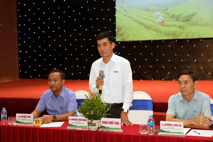 Ông Nguyễn Văn Hồng, Phó Giám đốc Trung tâm Khuyến nông Quốc gia, chia sẻ tại Diễn đàn. Ảnh: Trần Trang/TTXVN Ông Nguyễn Văn Hồng, Phó Giám đốc Trung tâm Khuyến nông Quốc gia, chia sẻ tại Diễn đàn. Ảnh: Trần Trang/TTXVN