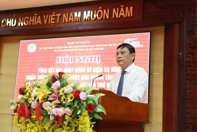 Phó Chủ tịch Thường trực UBND tỉnh Đắk Lắk Nguyễn Tuấn Hà phát biểu đánh giá tổng kết tại hội nghị. Phó Chủ tịch Thường trực UBND tỉnh Đắk Lắk Nguyễn Tuấn Hà phát biểu đánh giá tổng kết tại hội nghị.