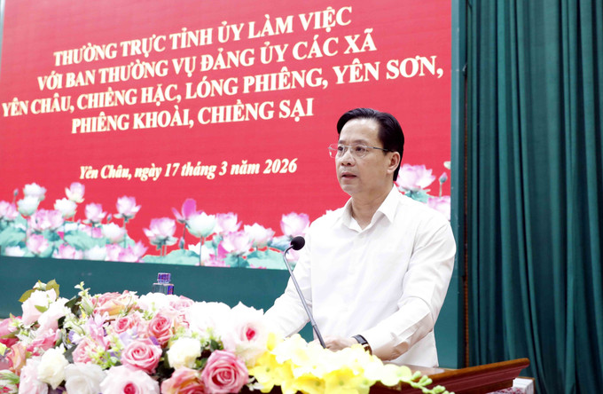 Bí thư Tỉnh ủy Sơn La Hoàng Văn Nghiệm phát biểu.