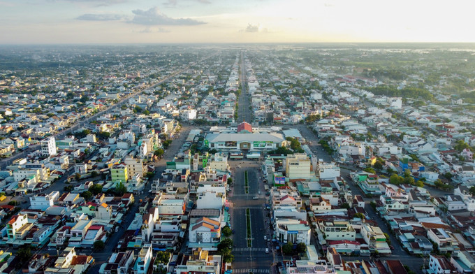 Chợ Long Hoa, phường Long Hoa, là trung tâm thương mại lớn của tỉnh Tây Ninh, nơi quảng bá và xúc tiến tiêu thụ nhiều sản phẩm đặc trưng địa phương. tay-ninh1-19825.jpg