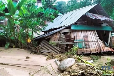 Mưa lớn gây lũ quét, lũ ống ở vùng núi Nghệ An