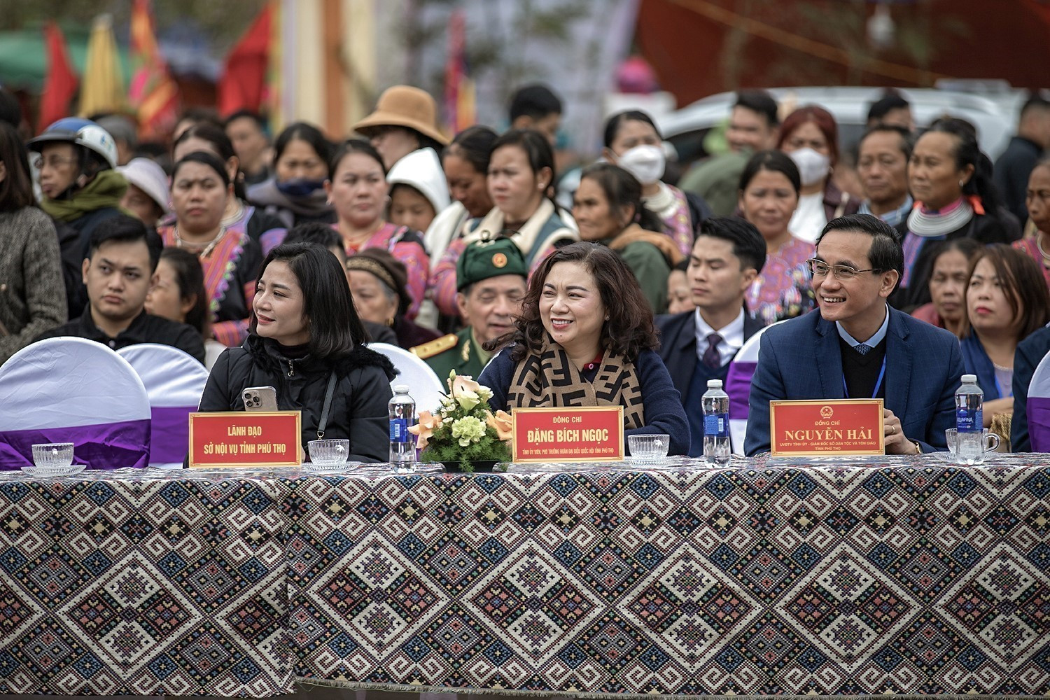 Các đại biểu tỉnh Phú Thọ tham dự lễ hội Gầu Tào.