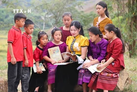 Những thầy, cô giáo trẻ "gieo chữ" nơi vùng cao biên giới