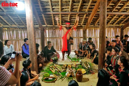 Đậm sắc văn hóa Xtiêng trong nghi lễ cầu phúc, cầu an đầu xuân