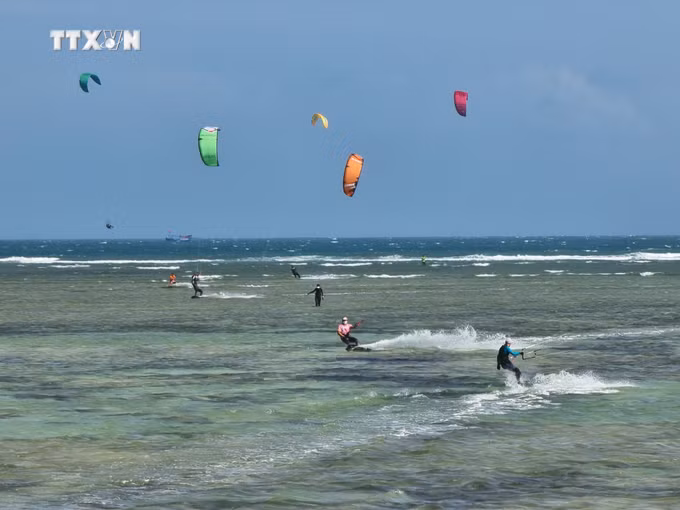 vna_potal_du_lich_viet_nam_ninh_thuan_phan_dau_don_3_trieu_luot_khach_trong_nam_2024_7206584.jpg