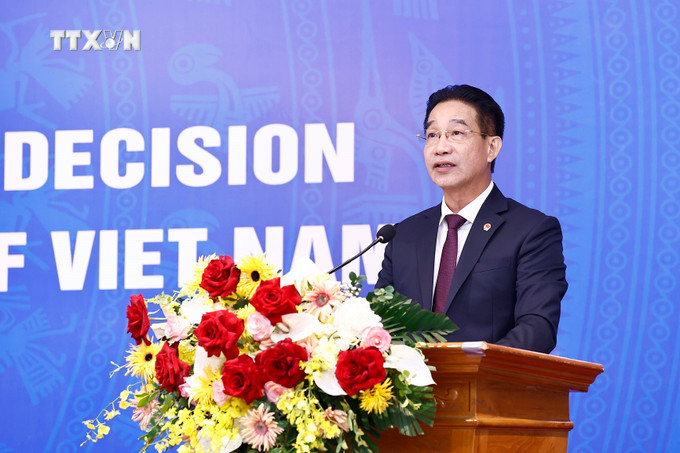 Ông Phạm Thanh Hà, Phó Chủ nhiệm Văn phòng Chủ tịch nước phát biểu và công bố Quyết định đặc xá năm 2024 của Chủ tịch nước. Ảnh: Doãn Tấn - TTXVN vna_potal_hop_bao_cong_bo_quyet_dinh_dac_xa_nam_2024_cua_chu_tich_nuoc_7623978.jpg