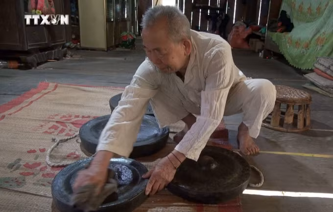 vna_potal_dong_bao_thai_o_mien_nui_nghe_an_bao_ton_van_hoa_cong_chieng_7296712.jpg