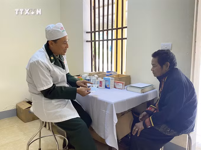 vna_potal_“canh_tay_noi_dai”_cham_soc_suc_khoe_cho_nhan_dan_vung_bien_ha_tinh_7294082.jpg