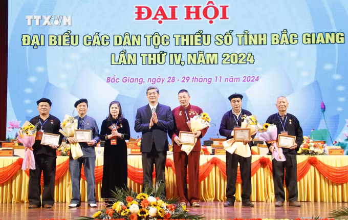 vna_potal_dai_hoi_dai_bieu_cac_dan_toc_thieu_so_tinh_bac_giang_lan_thu_iv_nam_2024_7730063 (1).jpg
