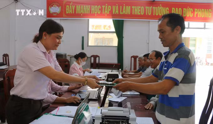 vna_potal_am_no_tren_tung_phum_soc_dong_bao_dan_toc_khmer_o_soc_trang_7317879.jpg