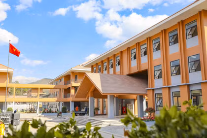 Trường học vùng biên - nền tảng cho tương lai bền vững
