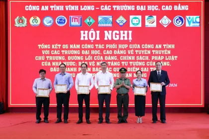 Phối hợp tuyên truyền bảo vệ nền tảng tư tưởng của Đảng trong học sinh, sinh viên