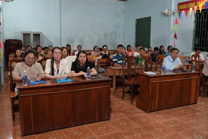 Giải pháp linh hoạt trong tiếp xúc cử tri ở 'Ngã ba Đông Dương'