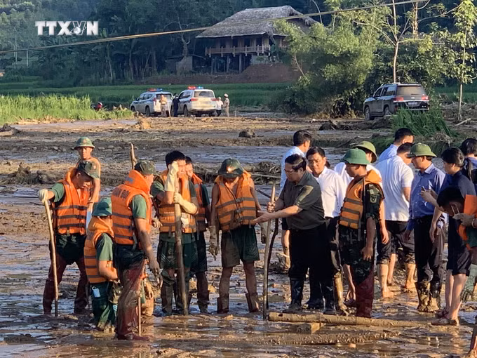 vna_potal_thu_tuong_chi_dao_tim_kiem_nguoi_mat_tich_tai_lang_nu_lao_cai_7591521(1).jpeg