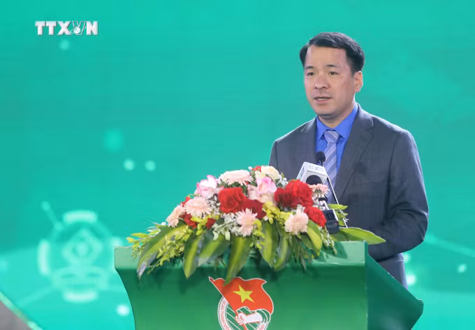 vna_potal_le_trao_giai_thuong_luong_dinh_cua_lan_thu_xix_nam_2024_7731212.jpg